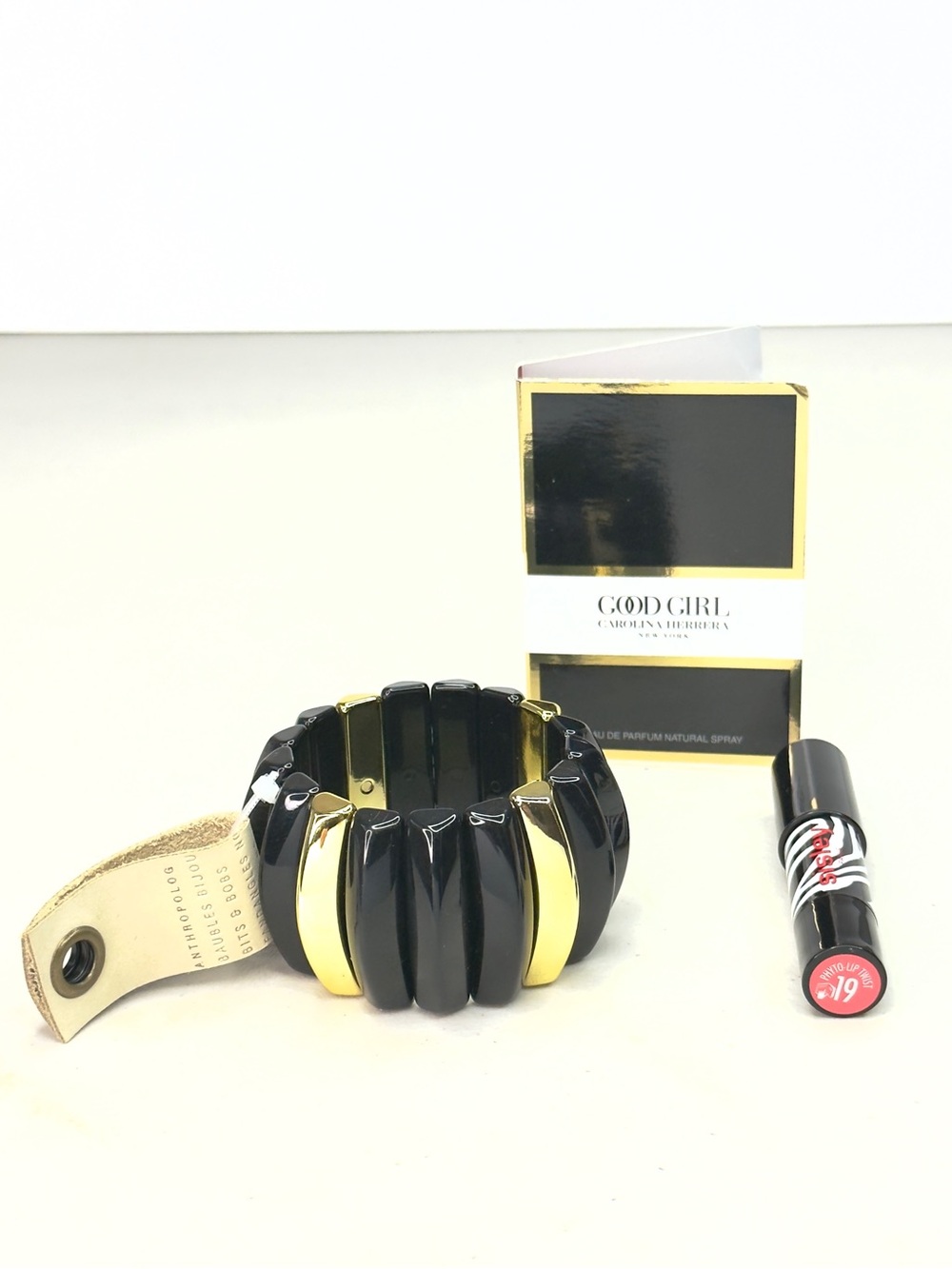 Anthropologie Stretch Bracelet Beauty Bundle w/ Sisley & Carolina Herrera - Picture 9 of 9